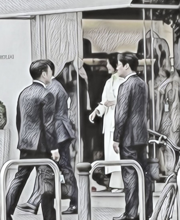 사진은 기사의 특정 내용과 관계없어 블러처리 했습니다