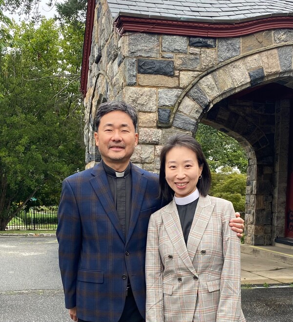  배상훈 이주영 사제 부부 @  미주뉴스앤조이 