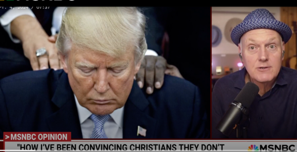 더그 페지트 목사가 NBC 뉴스에서 백인 복음주의 진영의 트럼프 지지에 대한 입장을 설명하고 있다 (사진:NBC 뉴스 화면 캡처)