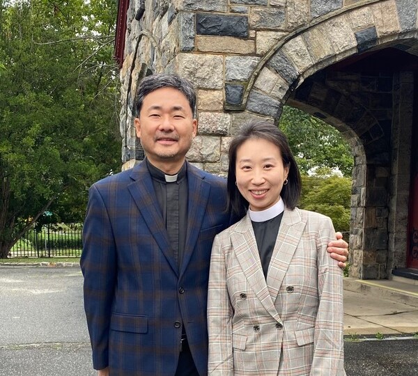 이주영, 배상훈 신부 부부 @ 미주뉴스앤조이