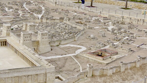 예루살렘 성전 북동쪽에 자리한 베데스다 연못 ⓒ김동문 