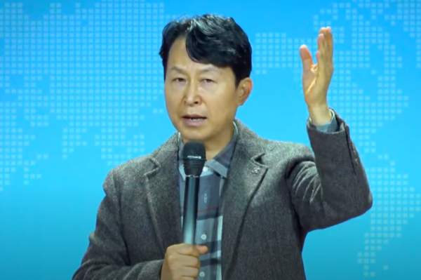 운정참존교회 담임인 고병찬 목사(사진:유튜브 영상 갈무리)