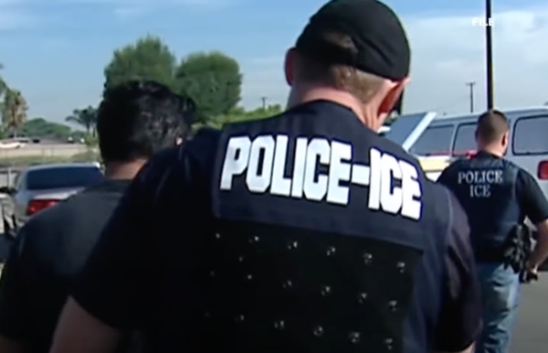 교회 등 민감한 지역에서 ICE 요원들의 이민자 체포가 진행되고 있다(사진:유튜브 영상 갈무리)