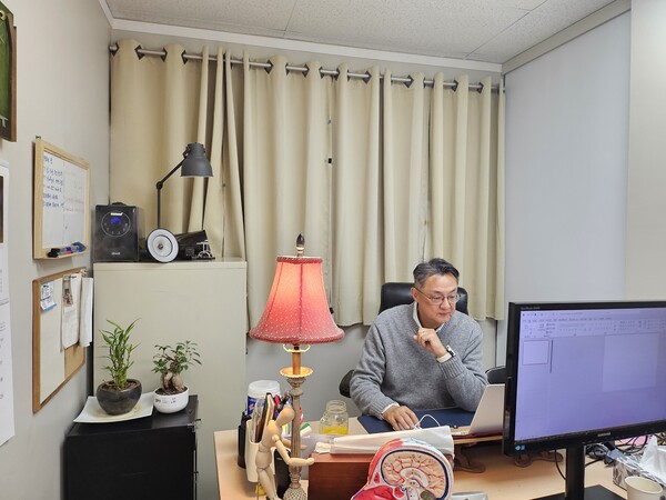 밴쿠버 치유상담센터 상담실에서